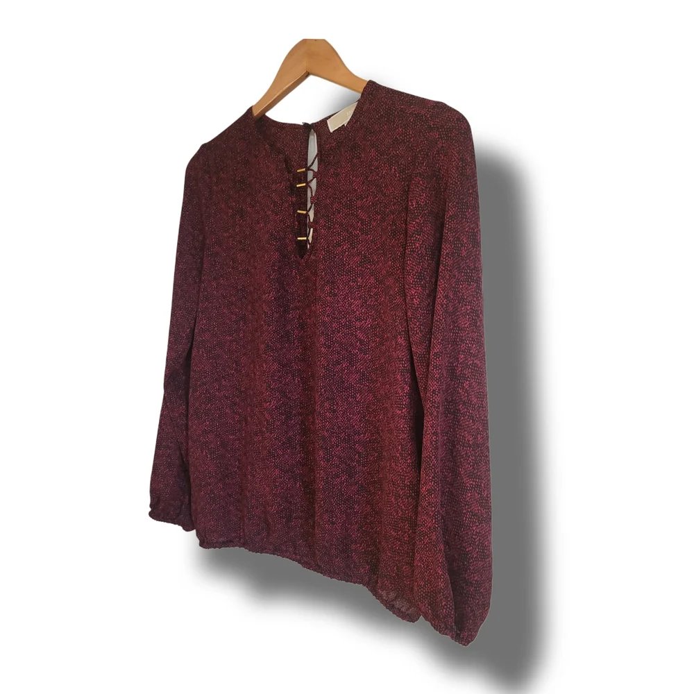 🌿-Michael Kors Small Burgundy Snakeskin Blouse Gold Hardware Keyhole Bodice
